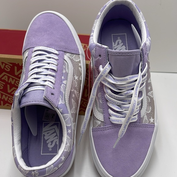 Vans WMNS Old Skool
Team Wellness Multi
VN0005UA448
SNEAKERS - Picture 12 of 16